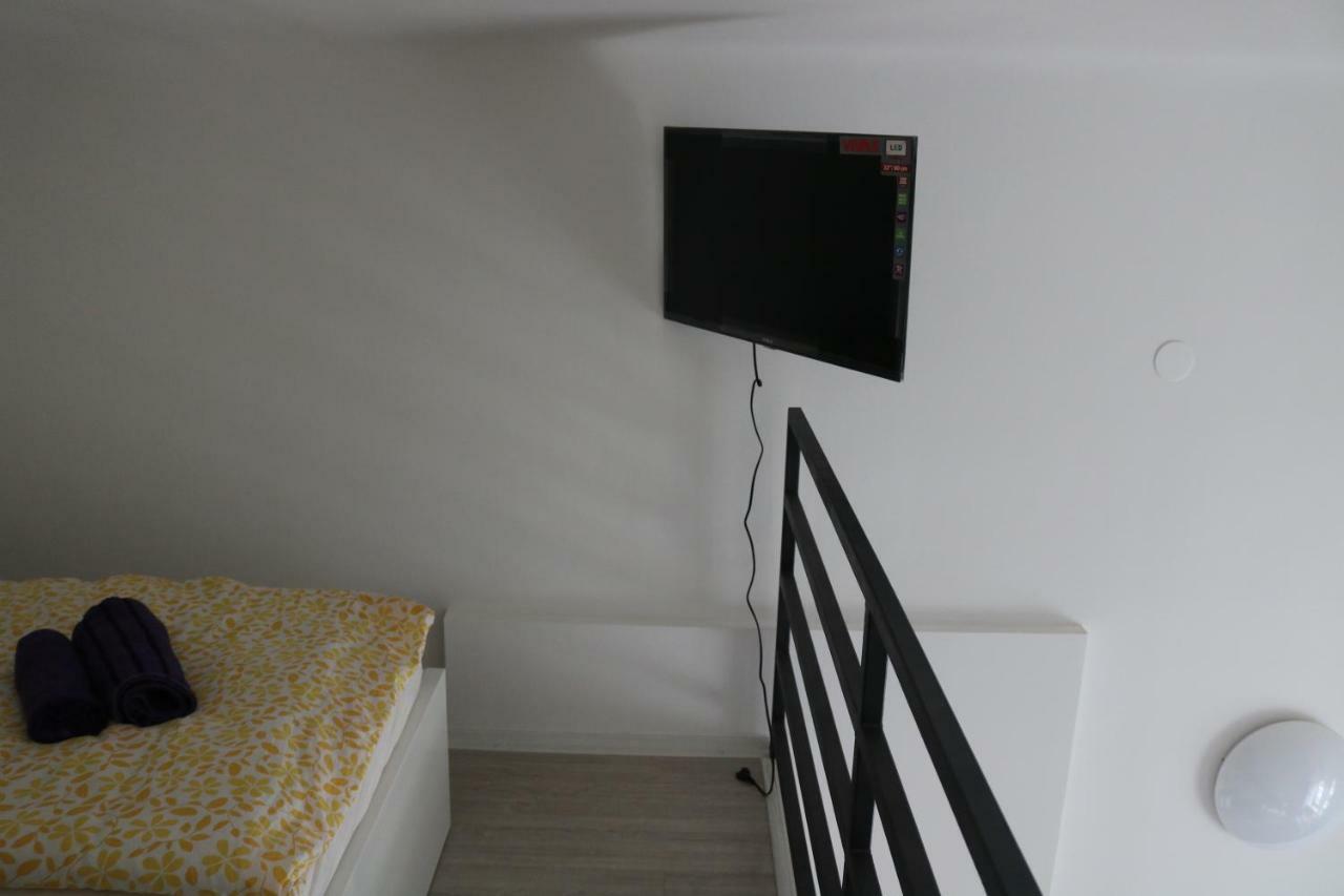 Apartment F6 Όσιγιεκ Εξωτερικό φωτογραφία